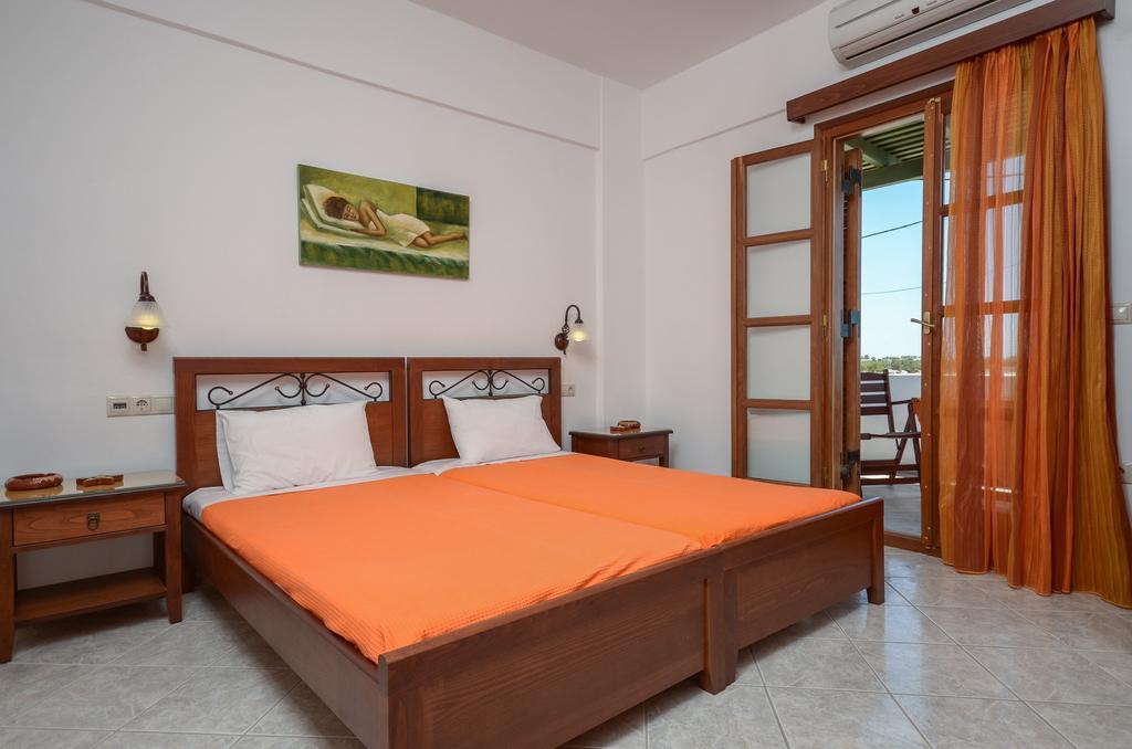 Margaritis Apartments Agia Anna  Eksteriør billede